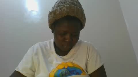 Snapshot of black_goddess200 chatting on February 11, 6:08 am black_goddess200 online show from February 11, 6:08 am