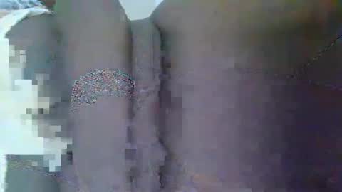 Snapshot of black_goddess200 chatting on February 12, 7:45 pm black_goddess200 online show from February 12, 7:45 pm