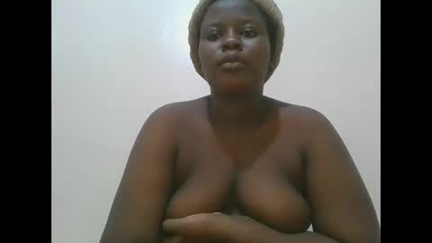 Snapshot of black_goddess200 chatting on March 3, 4:21 am black_goddess200 online show from March 3, 4:21 am