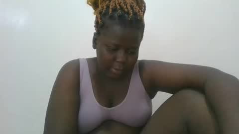 Snapshot of black_goddess200 chatting on March 8, 5:03 am black_goddess200 online show from March 8, 5:03 am