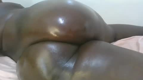 Snapshot of black_goddess200 chatting on March 6, 6:16 pm black_goddess200 online show from March 6, 6:16 pm