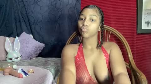 Snapshot of black_hot2024 chatting on December 3, 12:44 am MORENITA ISA online show from December 3, 12:44 am