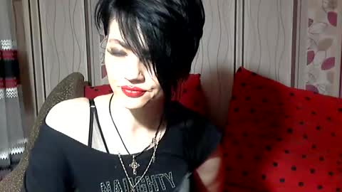 black_hot_01 online show from December 23, 6:44 am