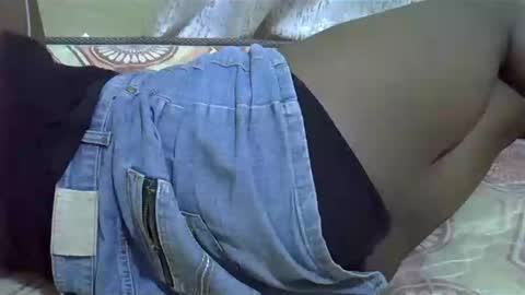 Snapshot of black_queen9 chatting on February 17, 10:49 pm noel online show from February 17, 10:49 pm