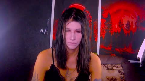 Kristin online show from November 16, 6:08 pm