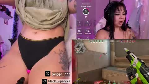 Snapshot of black_viperr chatting on February 17, 9:00 pm Mel online show from February 17, 9:00 pm