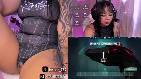 Snapshot of black_viperr chatting on January 23, 3:32 pm Mel online show from January 23, 3:32 pm