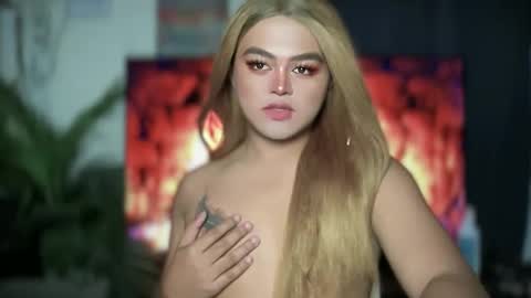 Snapshot of blackbarbiechantalxvx chatting on February 2, 1:30 pm blackbarbiechantalxvx online show from February 2, 1:30 pm