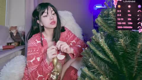 Snapshot of blackberrybae chatting on December 13, 3:16 am Berry online show from December 13, 3:16 am