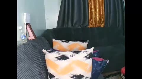 candy online show from April 14, 6:24 am