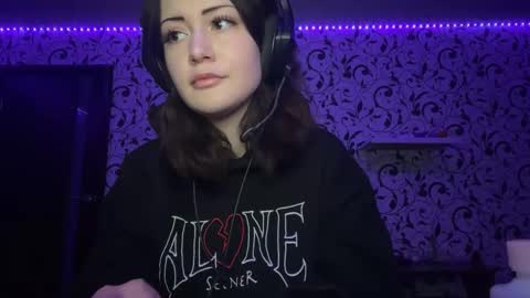 Lili online show from January 6, 4:10 pm