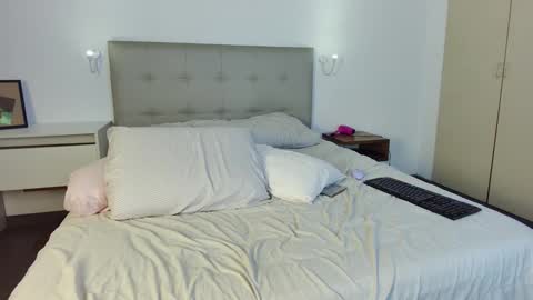 Angye online show from November 9, 2:40 am