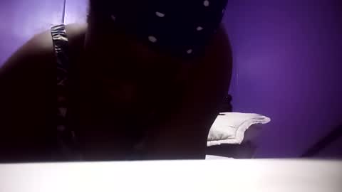 blackher42 online show from February 2, 3:10 am