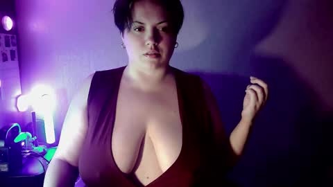 BlackkVelvet online show from February 15, 10:42 pm