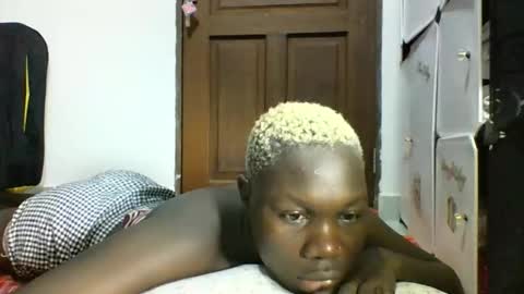 blackmarvel02 online show from December 23, 5:11 am