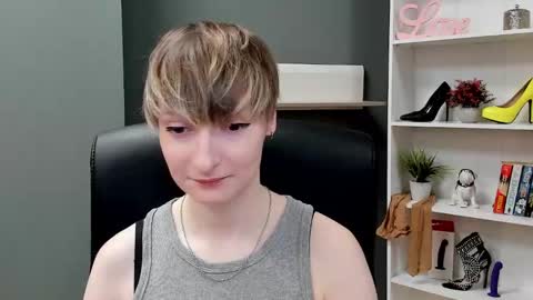 Blair online show from October 1, 6:18 am