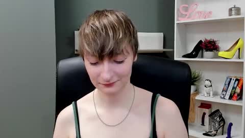 Blair online show from October 16, 6:27 am