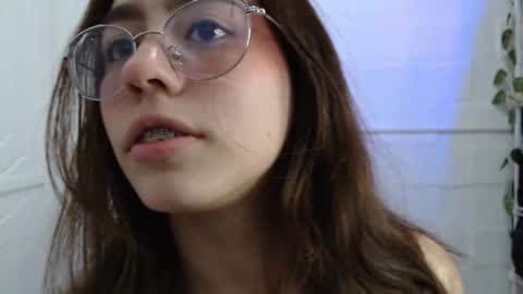   online show from September 23, 1:53 pm