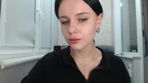 BlairYates online show from November 12, 1:58 am