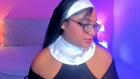 Blak Miller Gilson online show from October 31, 11:20 pm