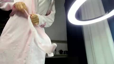 blakmy online show from February 28, 4:10 am