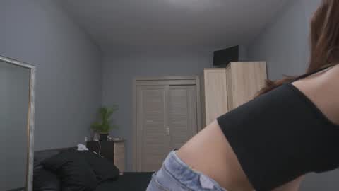 blearalin online show from October 14, 4:31 pm