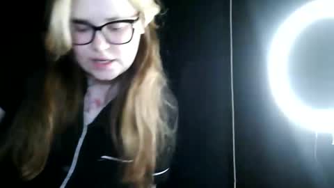 blesskitty_ online show from September 11, 1:33 pm