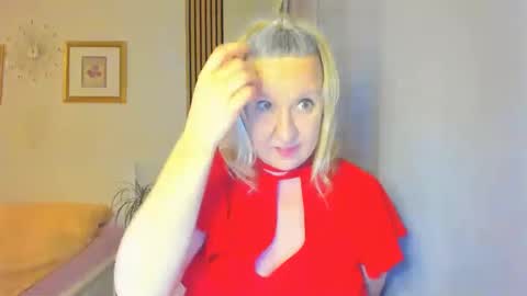 Nicole online show from January 31, 5:32 pm