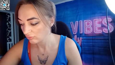 Snapshot of blonde_temptation chatting on September 20, 11:52 am Meryem online show from September 20, 11:52 am