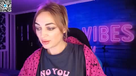 Snapshot of blonde_temptation chatting on October 29, 5:26 pm Meryem online show from October 29, 5:26 pm