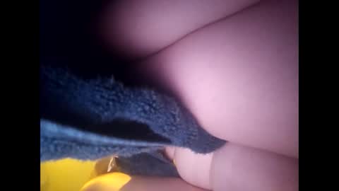 Snapshot of blondebellaaa3 chatting on January 5, 7:28 pm Gia online show from January 5, 7:28 pm