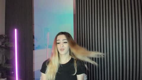 blondie_muller online show from January 12, 8:25 pm