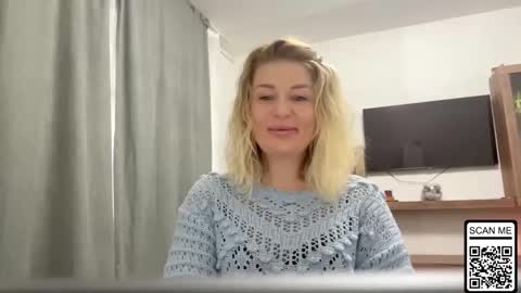blondie_xoxoxo online show from October 10, 7:13 am