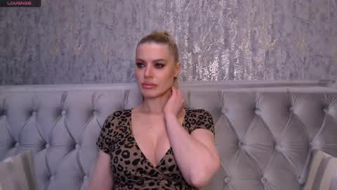 Helen online show from March 20, 11:20 pm