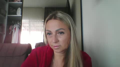 Iren online show from September 19, 9:41 am