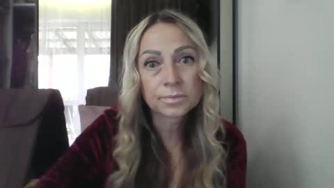 Iren online show from October 7, 8:08 am