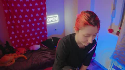 Bloom online show from February 16, 2:39 pm