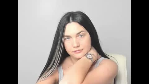 Kelly online show from November 14, 7:41 am