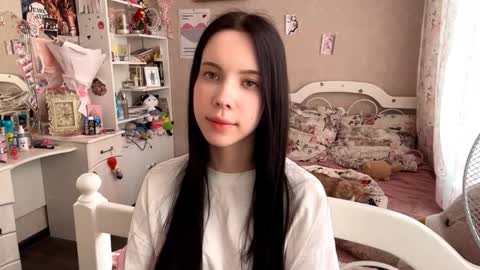 Milou online show from September 11, 12:27 pm