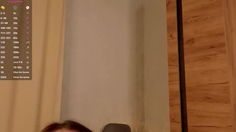 Dolores online show from October 7, 6:18 am