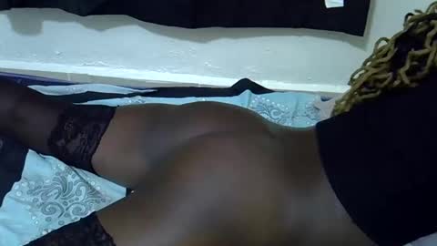 Snapshot of blushing_bunny chatting on September 17, 6:11 am Bunny online show from September 17, 6:11 am