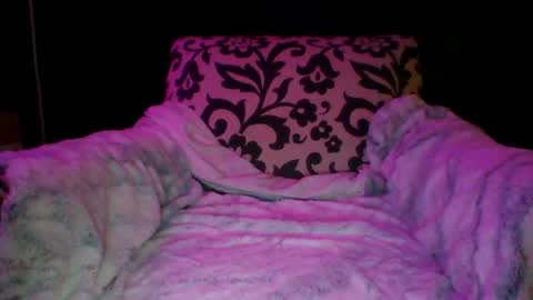 milf online show from October 12, 3:20 am