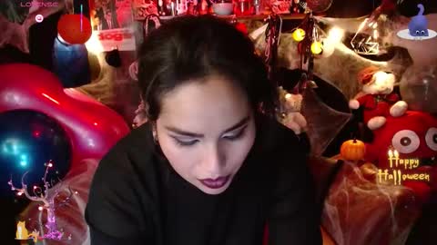 Snapshot of bom_bomx chatting on October 14, 10:23 pm Paris online show from October 14, 10:23 pm