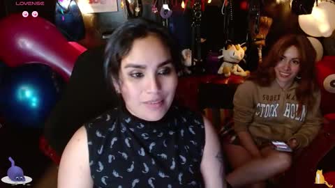 Snapshot of bom_bomx chatting on October 9, 3:21 am Paris online show from October 9, 3:21 am