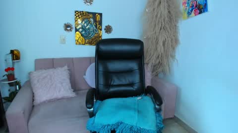 Snapshot of bombaneraa chatting on October 9, 6:34 pm Salma Independent Model online show from October 9, 6:34 pm