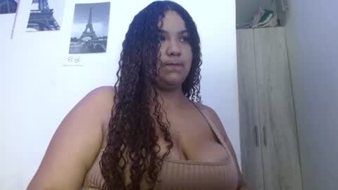 Andrea online show from August 5, 2:07 am