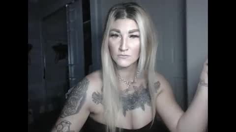Snapshot of bombshellbaddieoc chatting on September 22, 4:22 am bombshellbaddieoc online show from September 22, 4:22 am