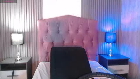 bonnali_lune online show from March 5, 4:52 am