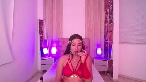 Snapshot of bonnali_lune chatting on October 12, 4:48 am bonnali_lune online show from October 12, 4:48 am