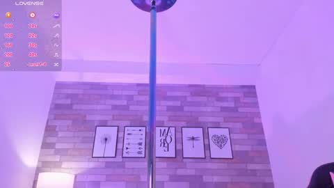 Snapshot of bonnie_anderson chatting on September 19, 12:42 am Bonnie Anderson online show from September 19, 12:42 am